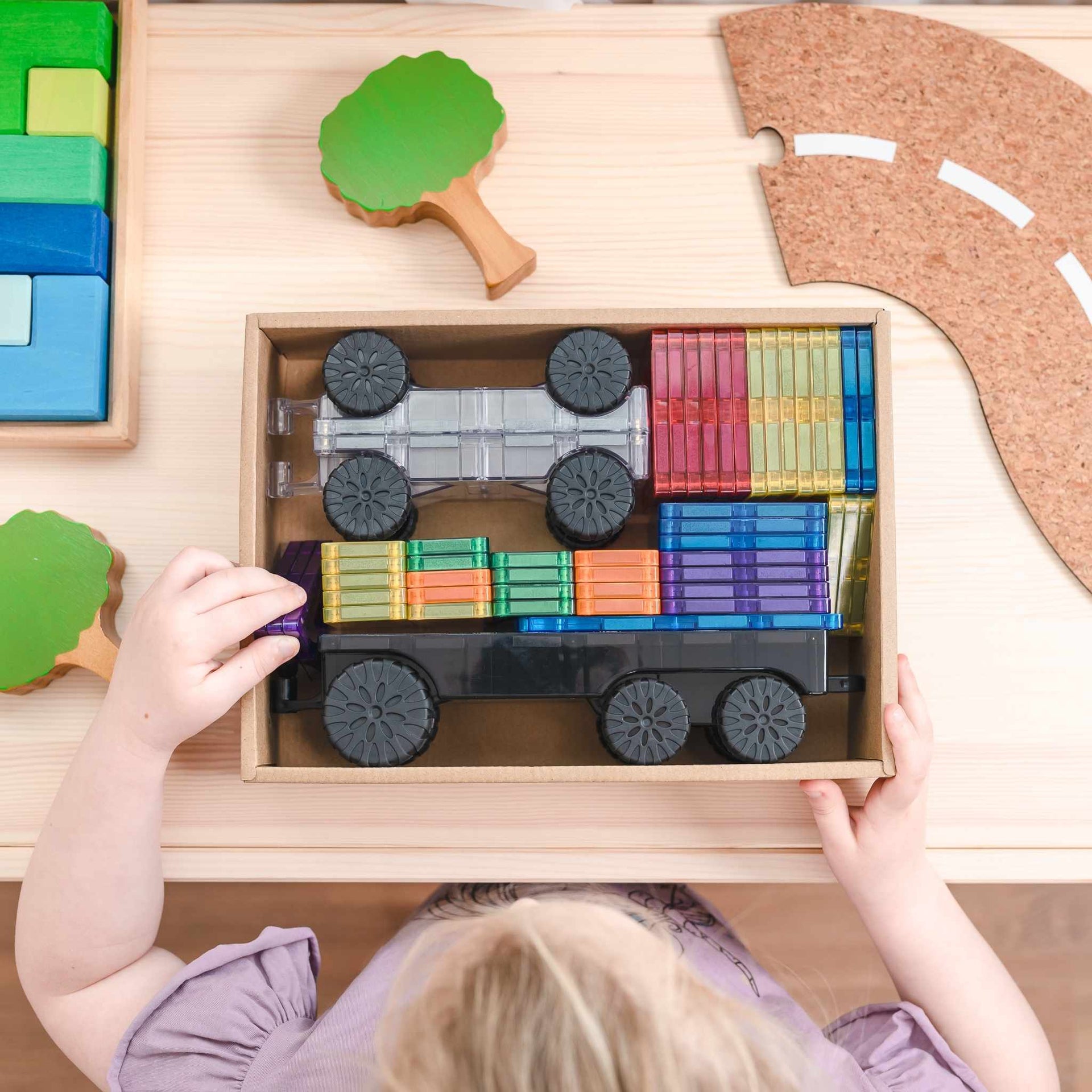 Connetix Tiles - 50 Piece Rainbow Transport Pack