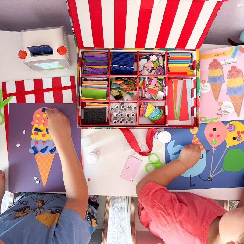 Carnival Carousel Craft Kit - 12 Pieces, Easy No-Mess Kids Craft For Parties, Favors & DIY Fun