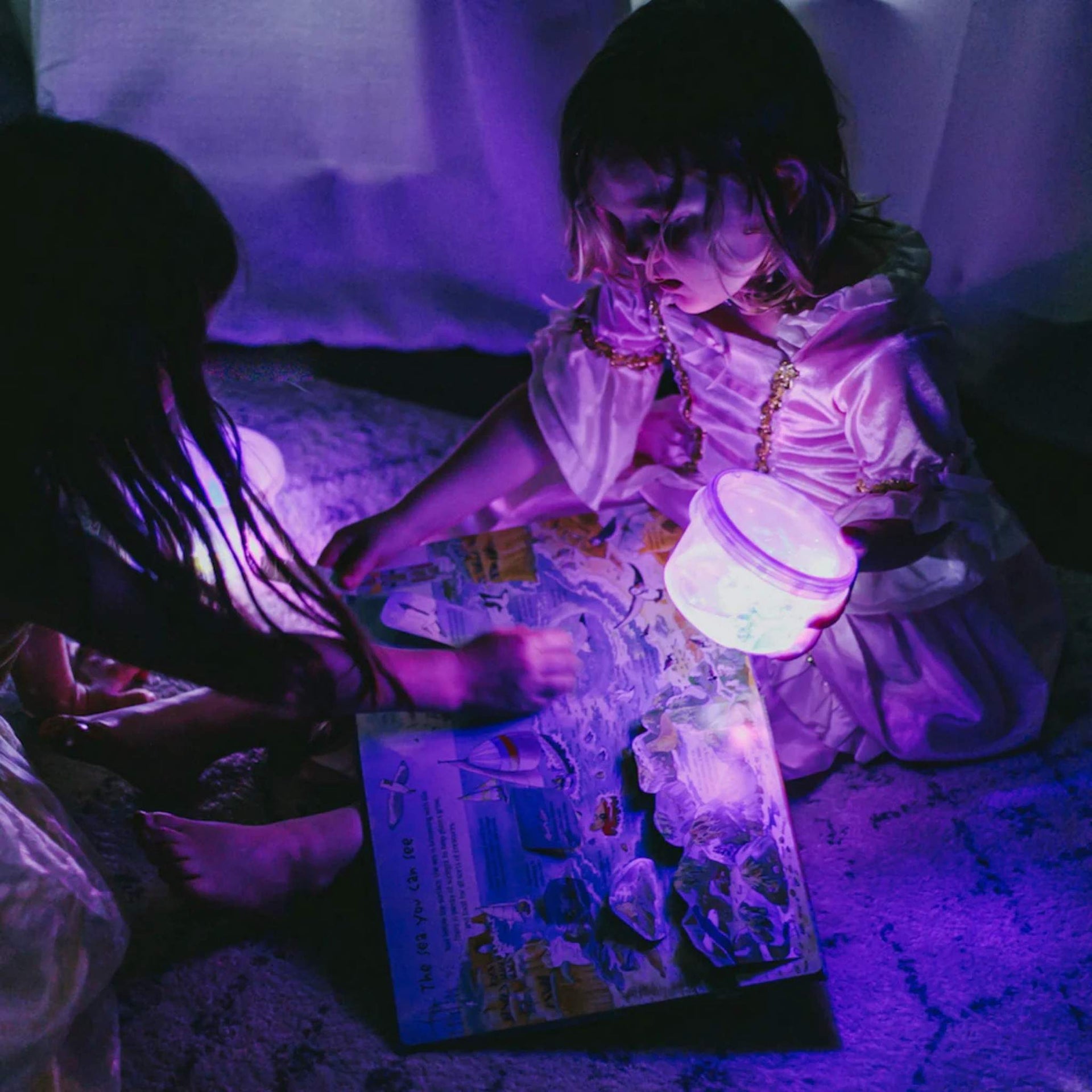 Glo Pals Light Up Character Pack - Purple