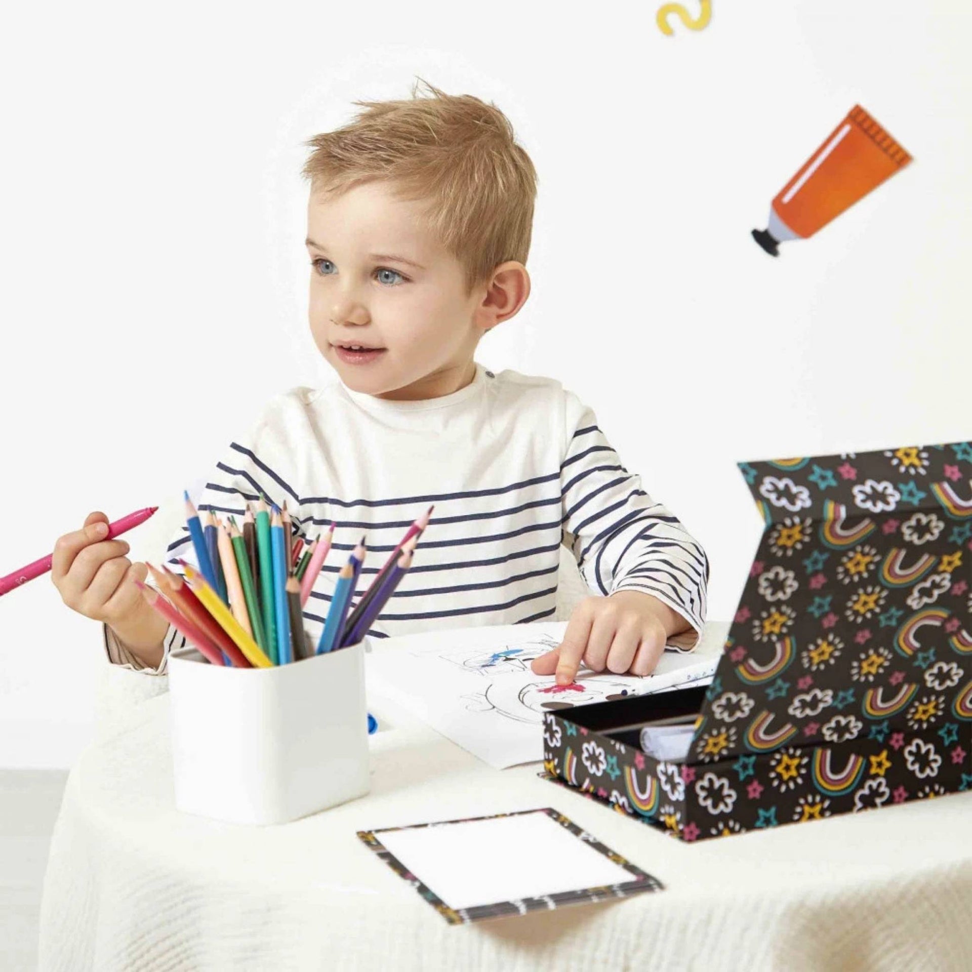 Janod Colouring Box