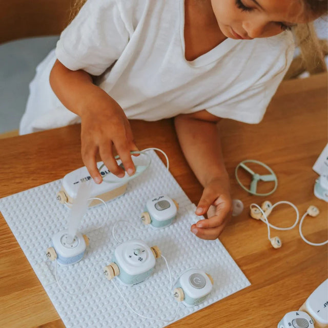 Kidywolf Starter Electricity Kit - 11 piece