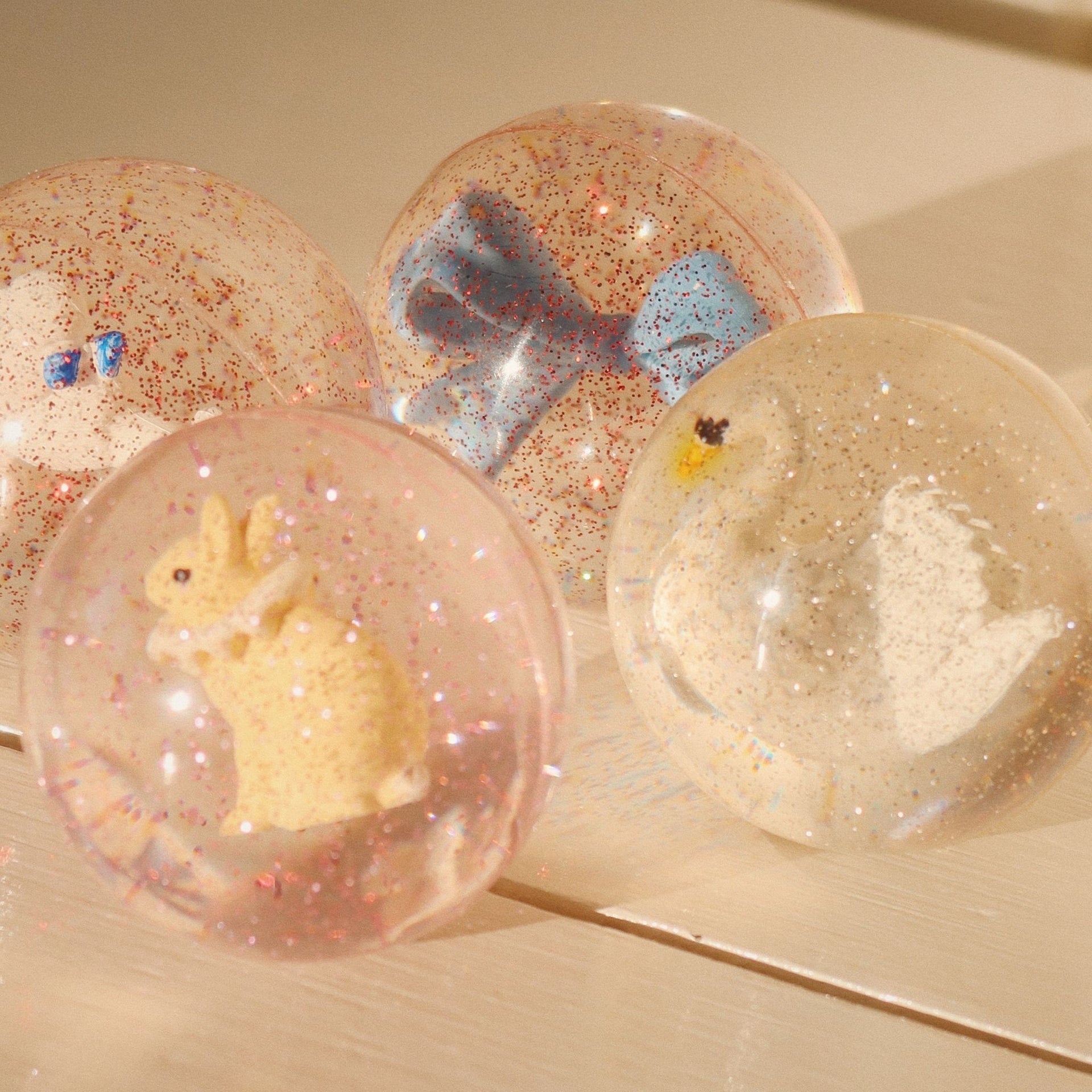 Konges Sløjd Bouncing Ball Set - Cherry / Swan
