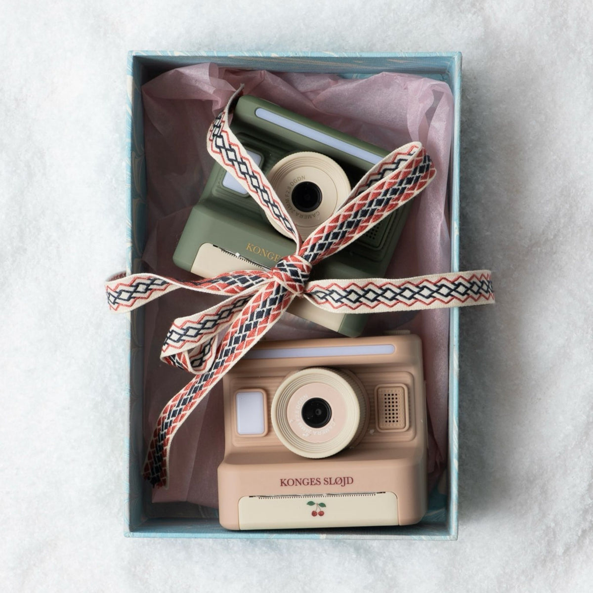 Konges Sløjd Instant Camera - Cherry