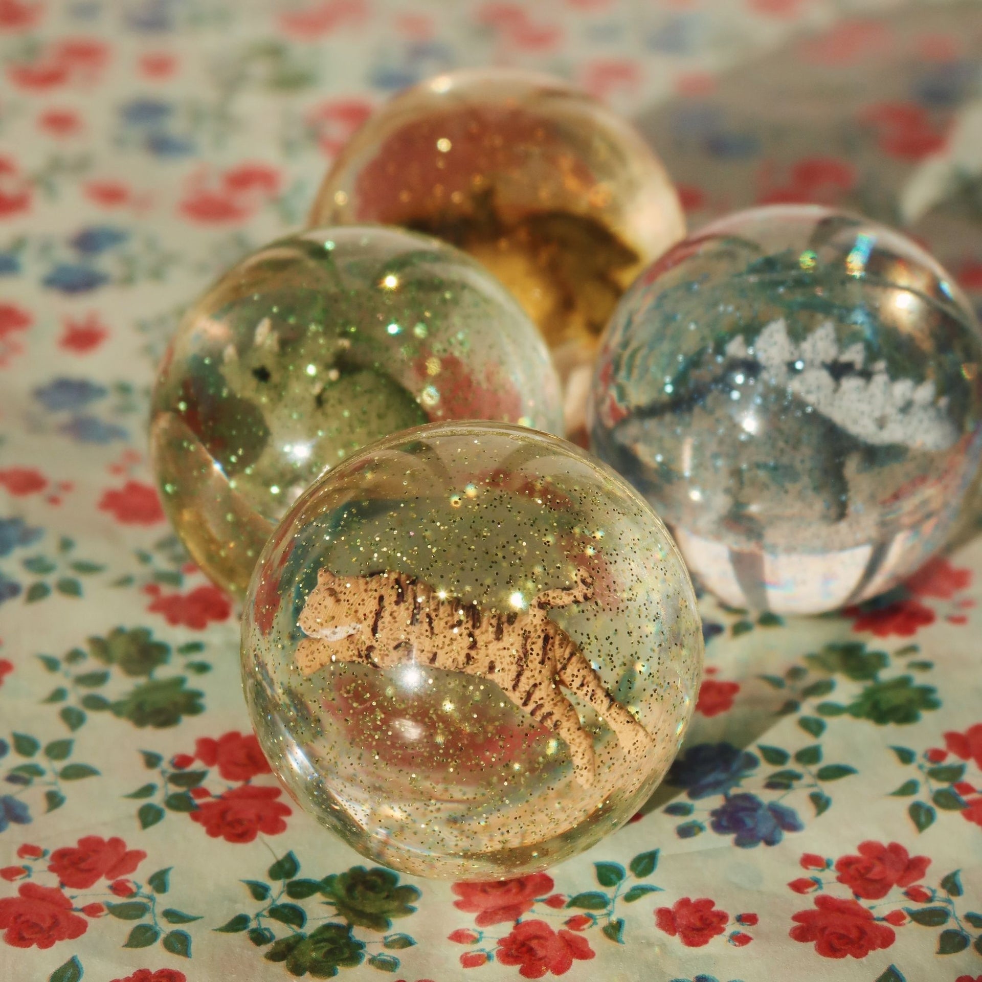 Konges Sløjd Bouncing Ball Set - Lemon / Tiger