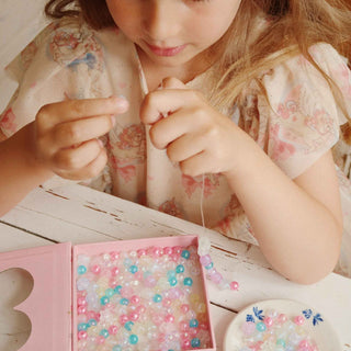 Konges Sløjd Box of Pearls Jewellery Kit