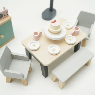 Le Toy Van Dolls House Dining Room Furniture Set