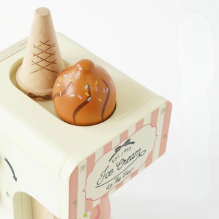 Le Toy Van Ice Cream Machine & Play Food Cones