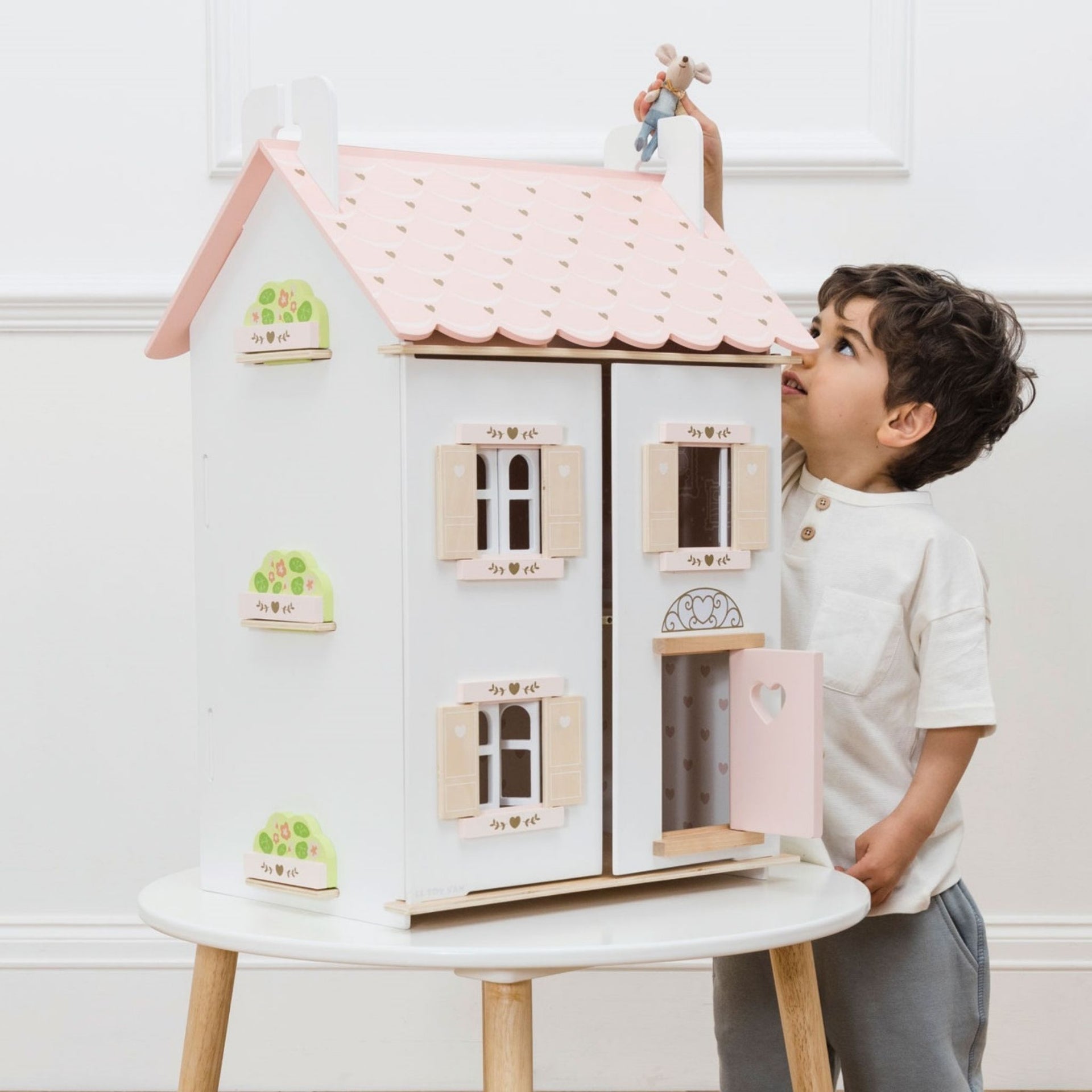 Le Toy Van Roseheart Wooden Dolls House & Furniture