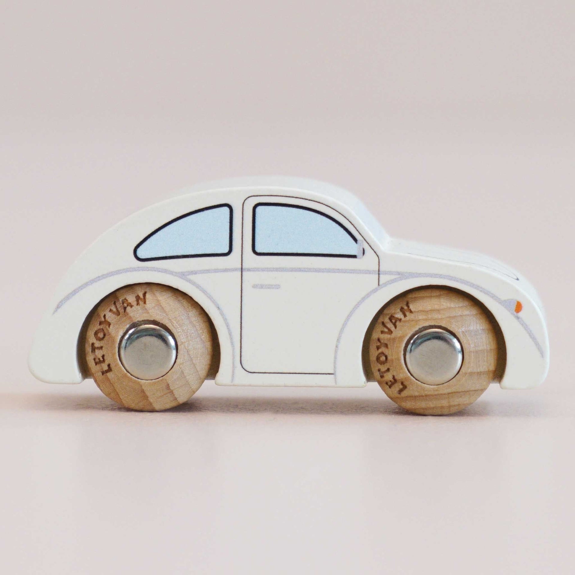 Le Toy Van Wooden Car - Betty