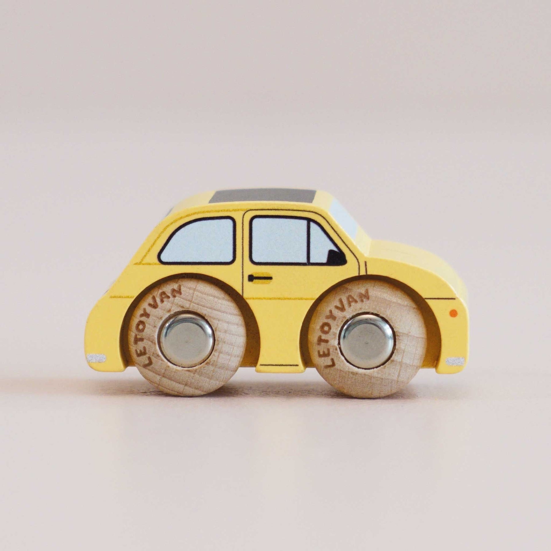 Le Toy Van Wooden Car - Fifi