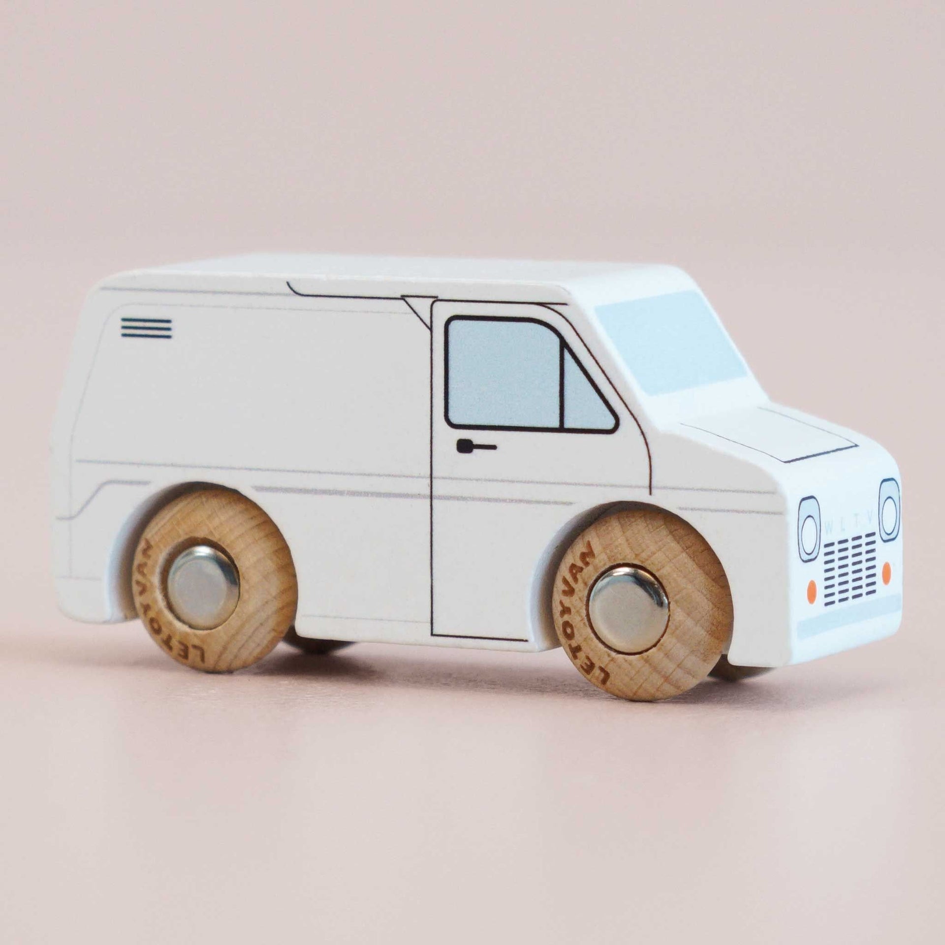 Le Toy Van Wooden Van - Frank