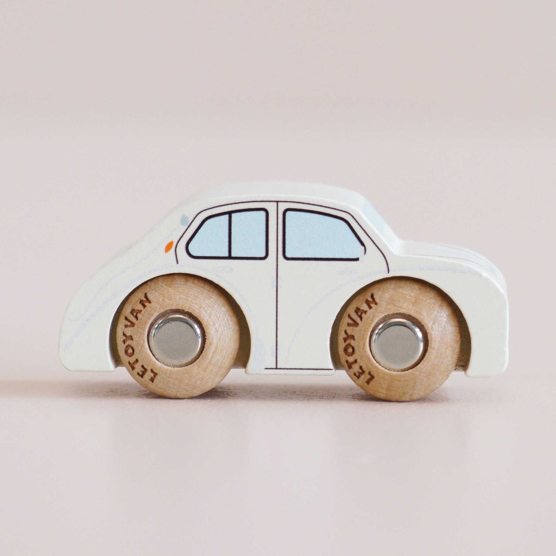 Le Toy Van Wooden Car - Rene
