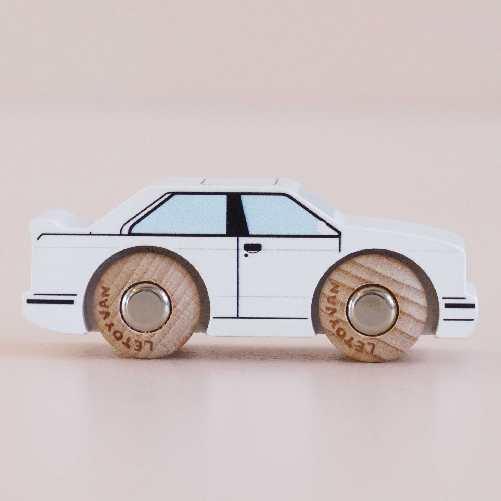 Le Toy Van Wooden Car - William