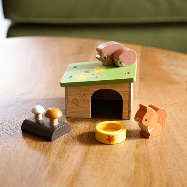 Le Toy Van Hedgehog Pet Animal Set