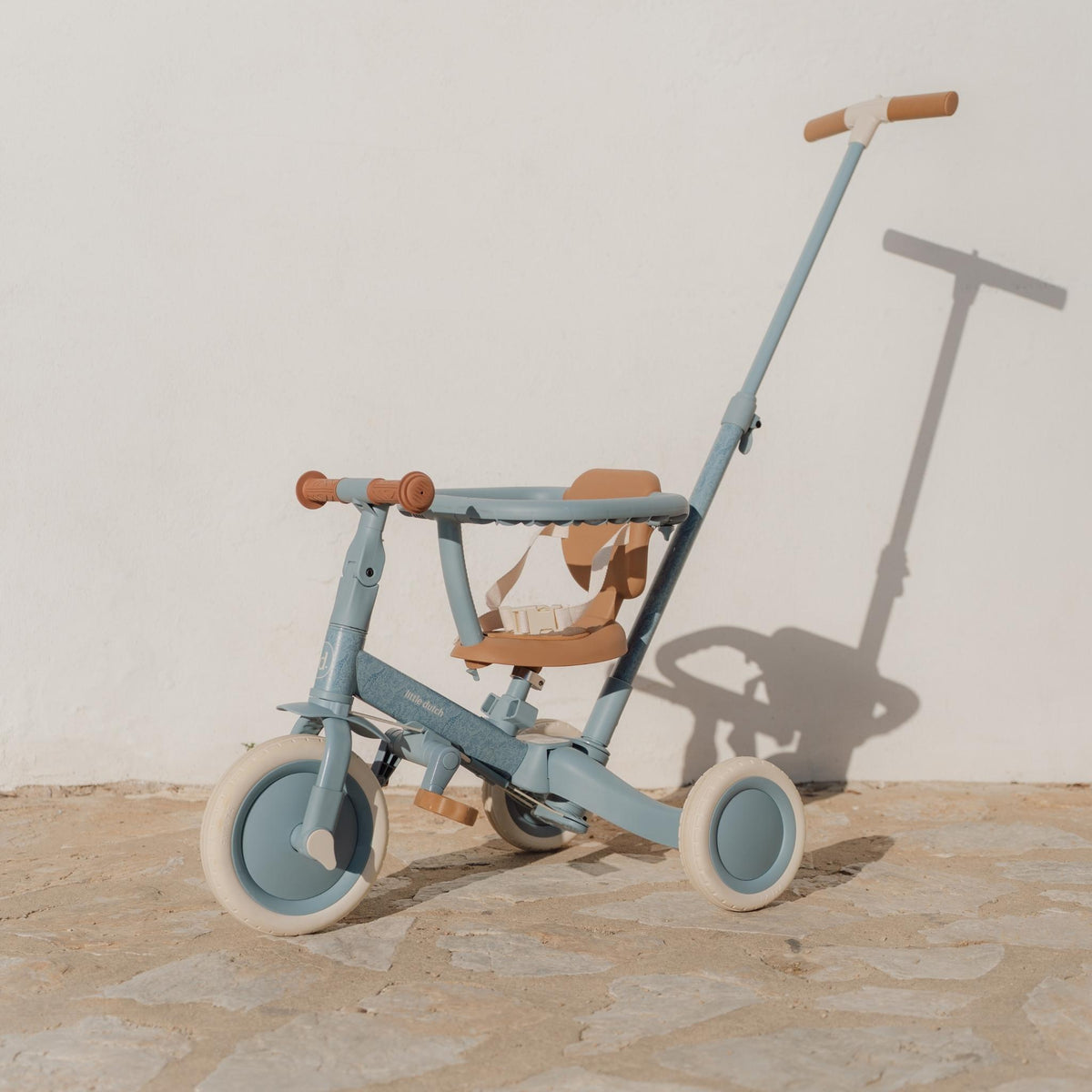 Little Dutch 4 in 1 Trike - Blue