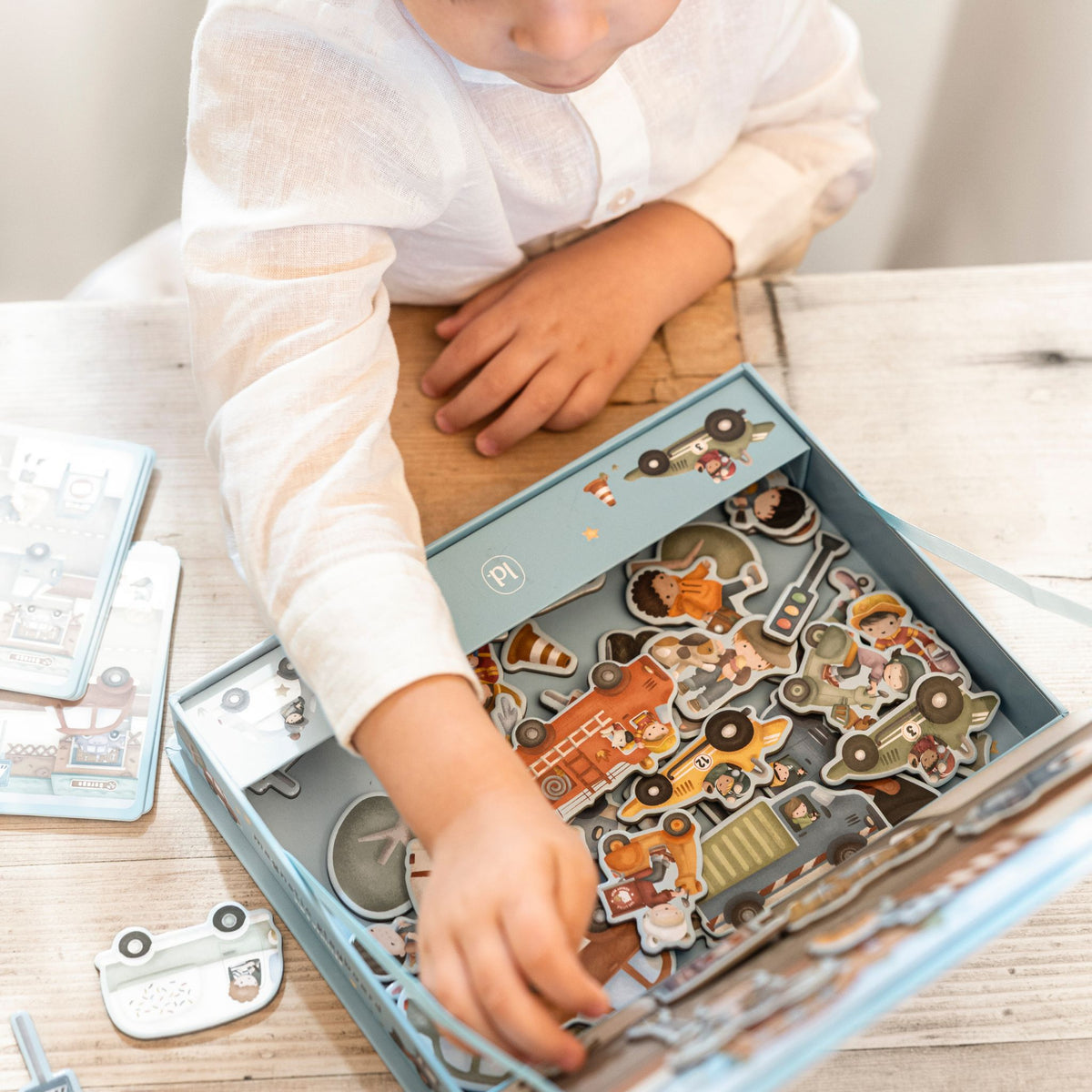 Little Dutch Magnetic Playboard - Jim's Vehicles