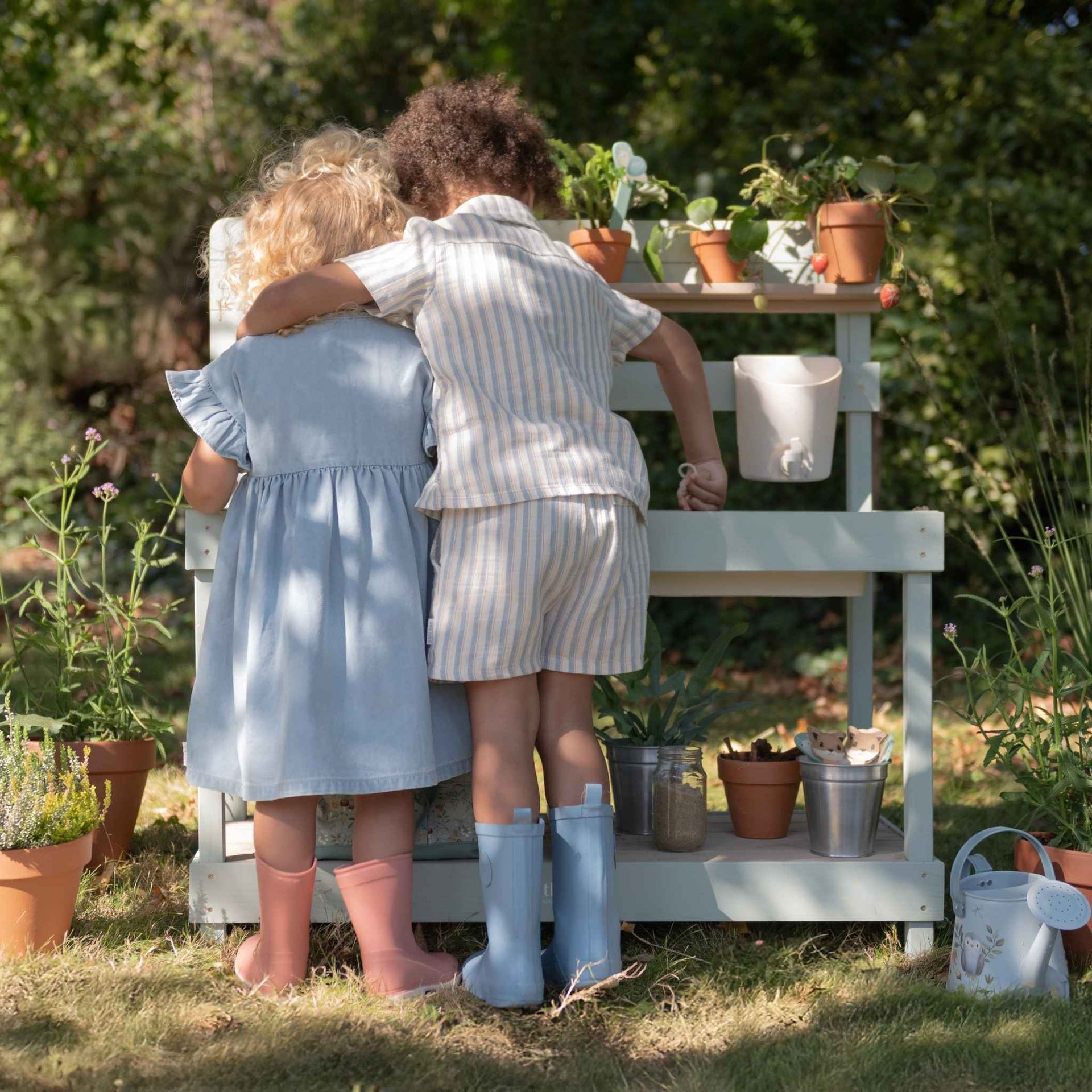 Little Dutch Wooden Mud Kitchen