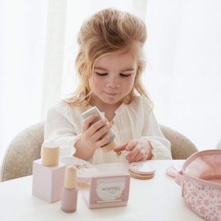 Little Dutch Wooden Beauty Case