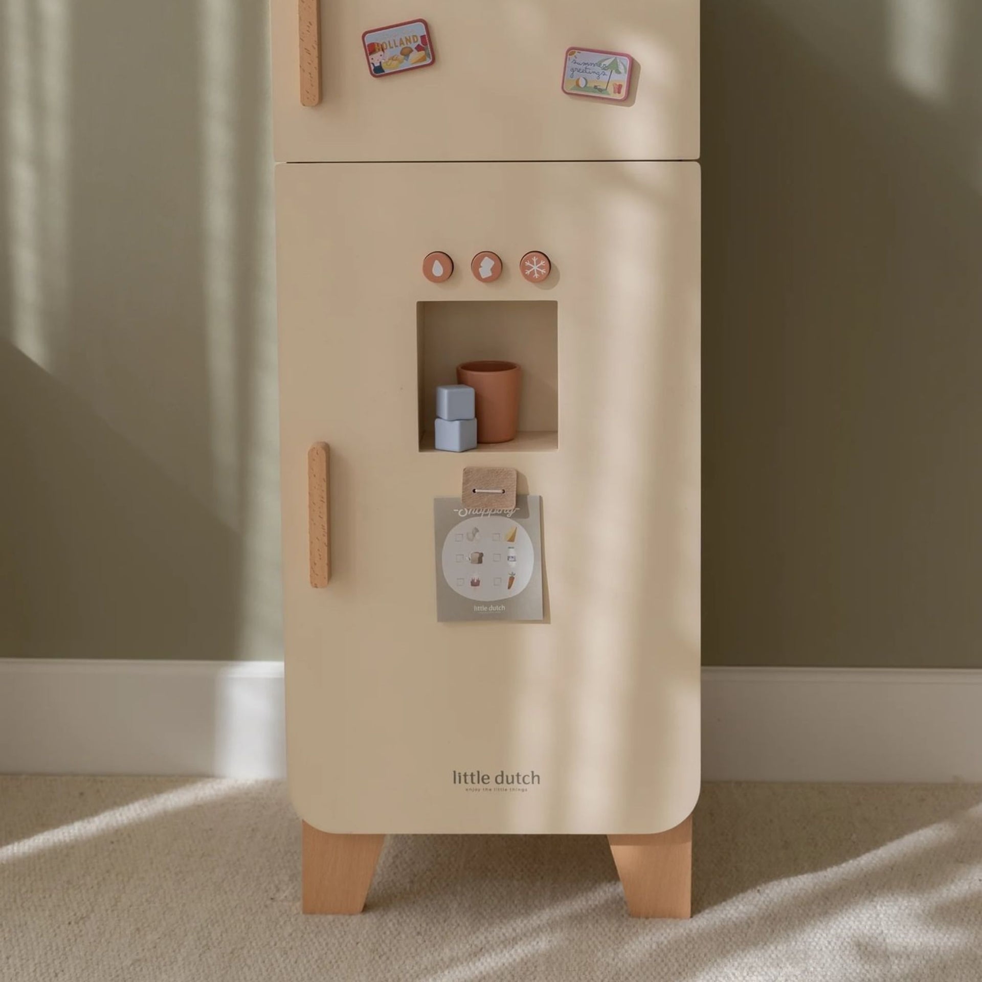 Little Dutch Wooden Fridge