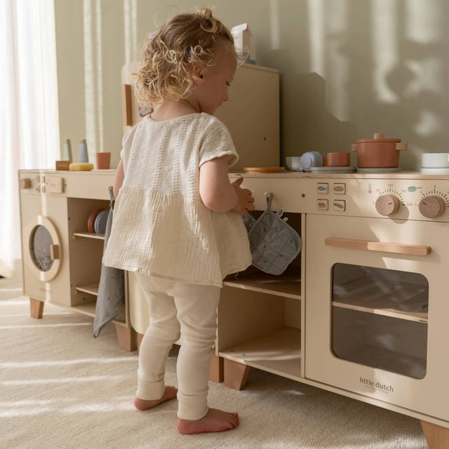 Little Dutch Wooden Play Kitchen