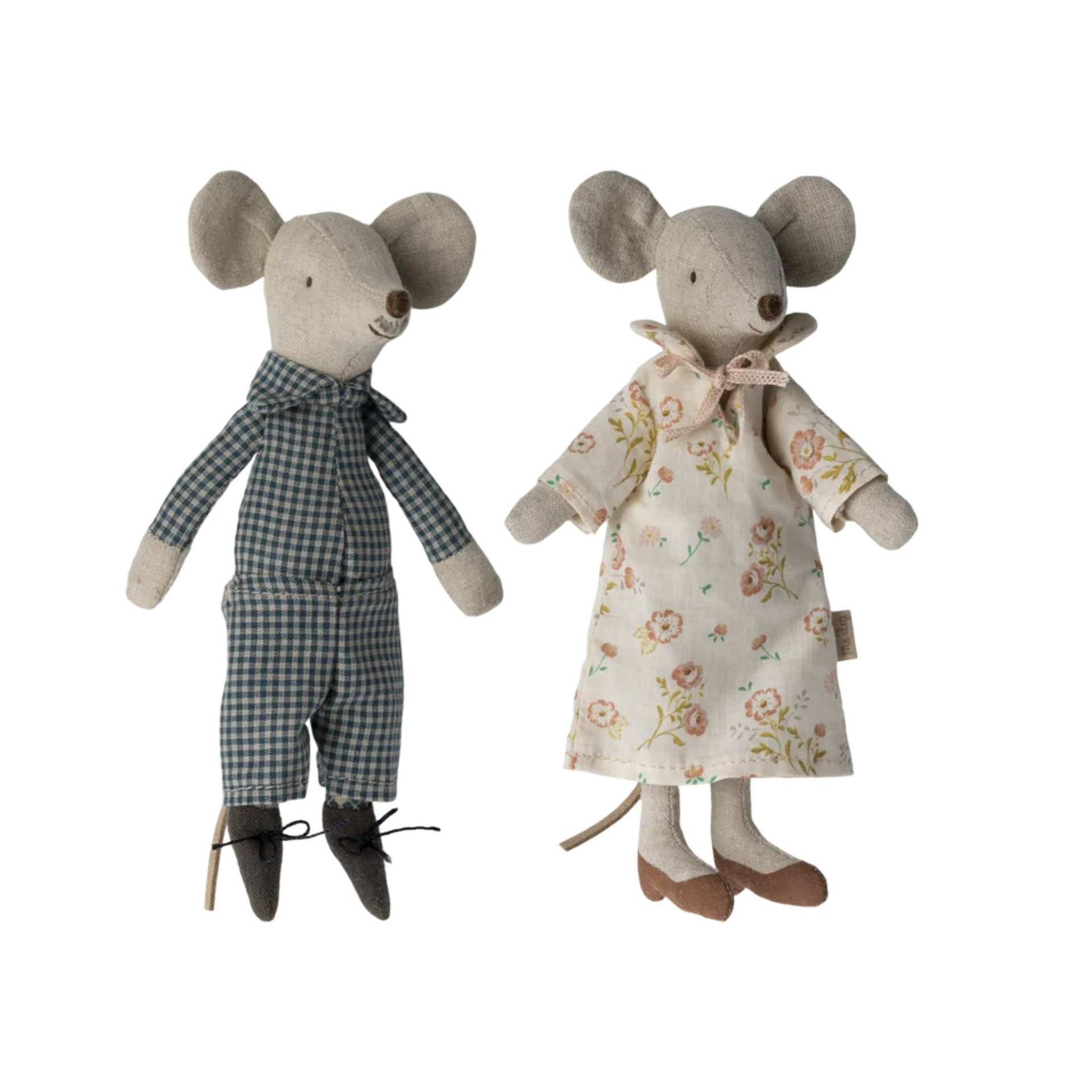 Maileg Grandma And Grandpa Mice In Cigar box