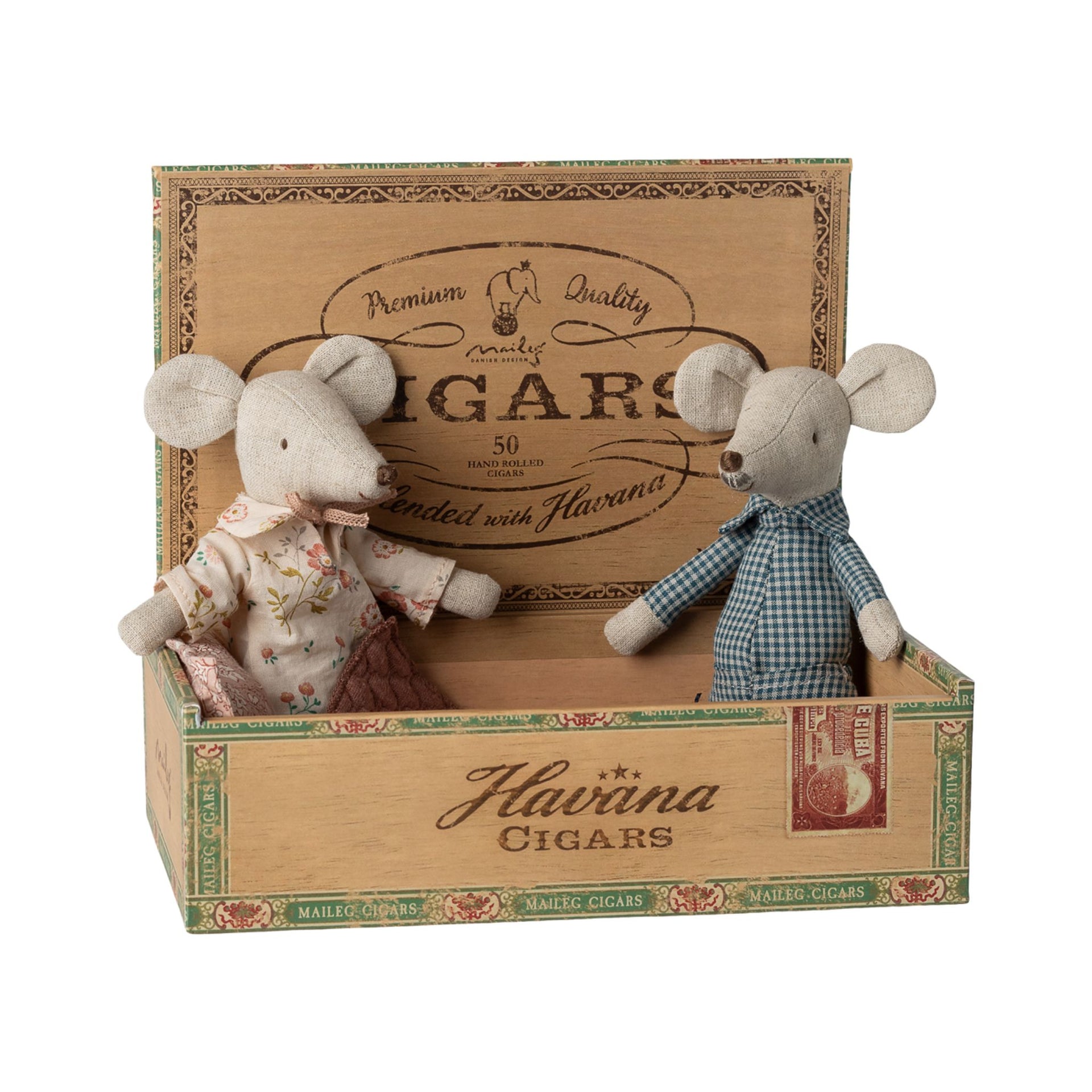 Maileg Grandma & Grandpa Mice in Cigarbox