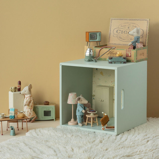 Maileg Grandma & Grandpa Mice in Cigarbox