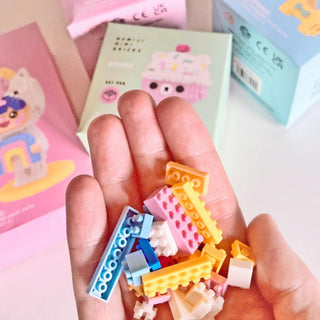Momiji Rainbow Unicorn Mini Bricks