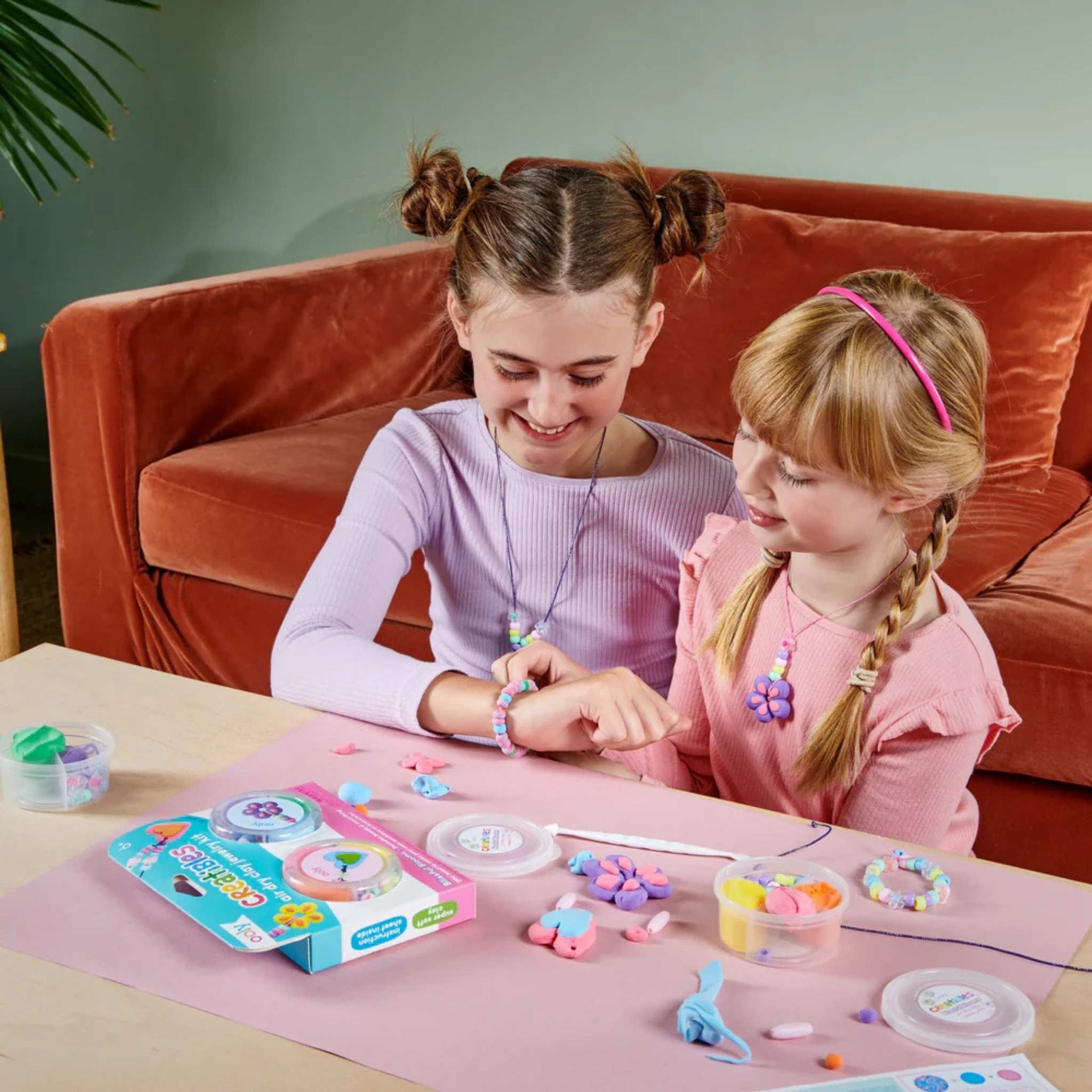 Ooly Creatibles Air Dry Clay Jewellery Kit - Blissful Blooms