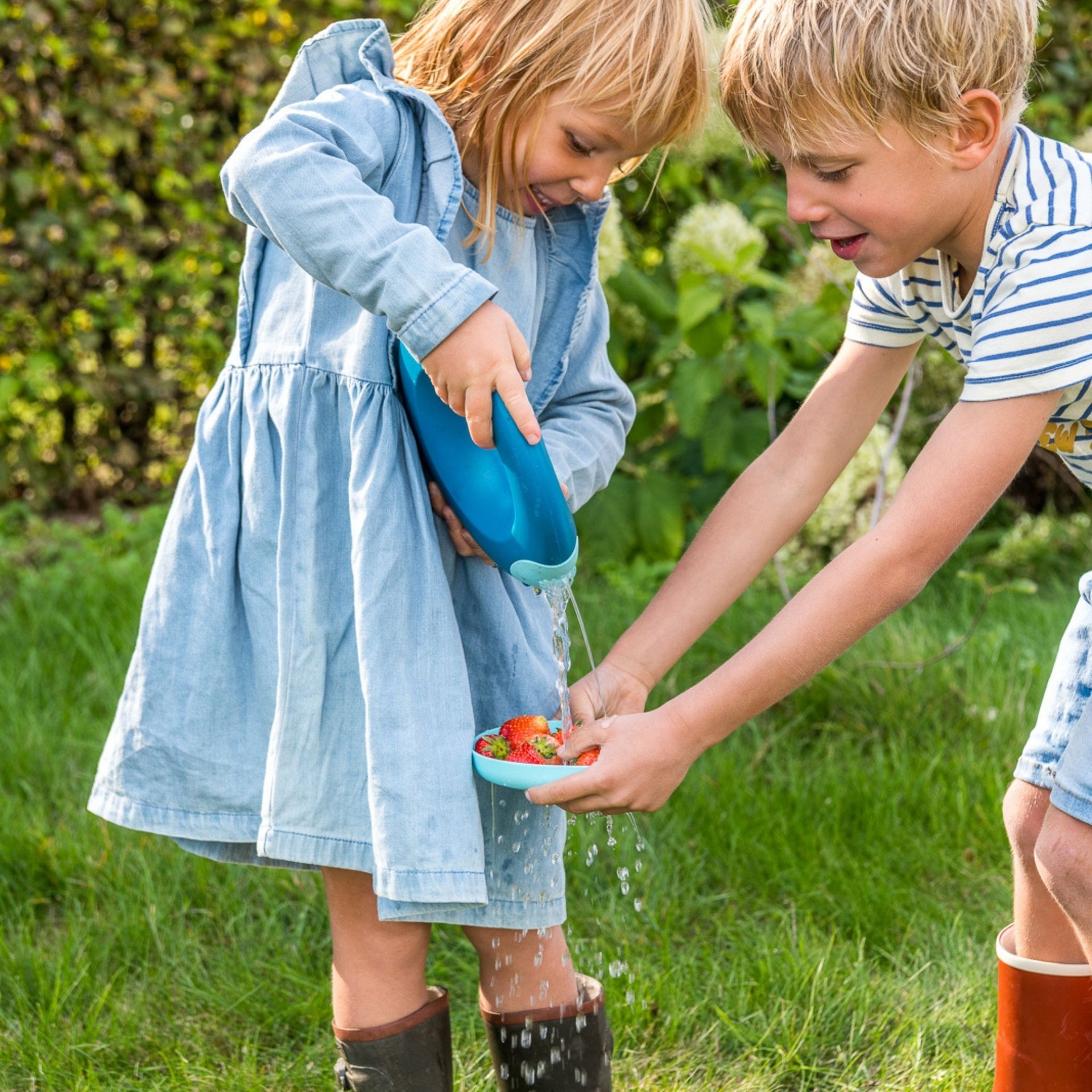 Quut Cana Watering Can Large - Ocean