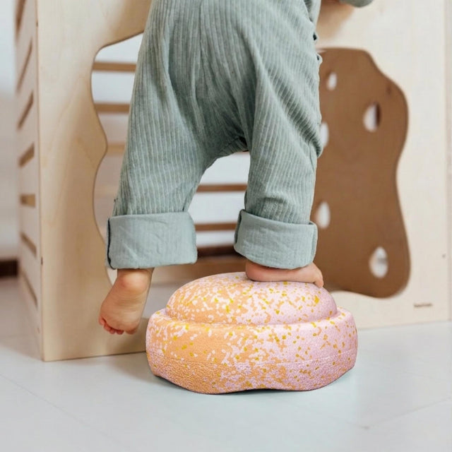 Stapelstein Spring Special Stepping Stone - Petal