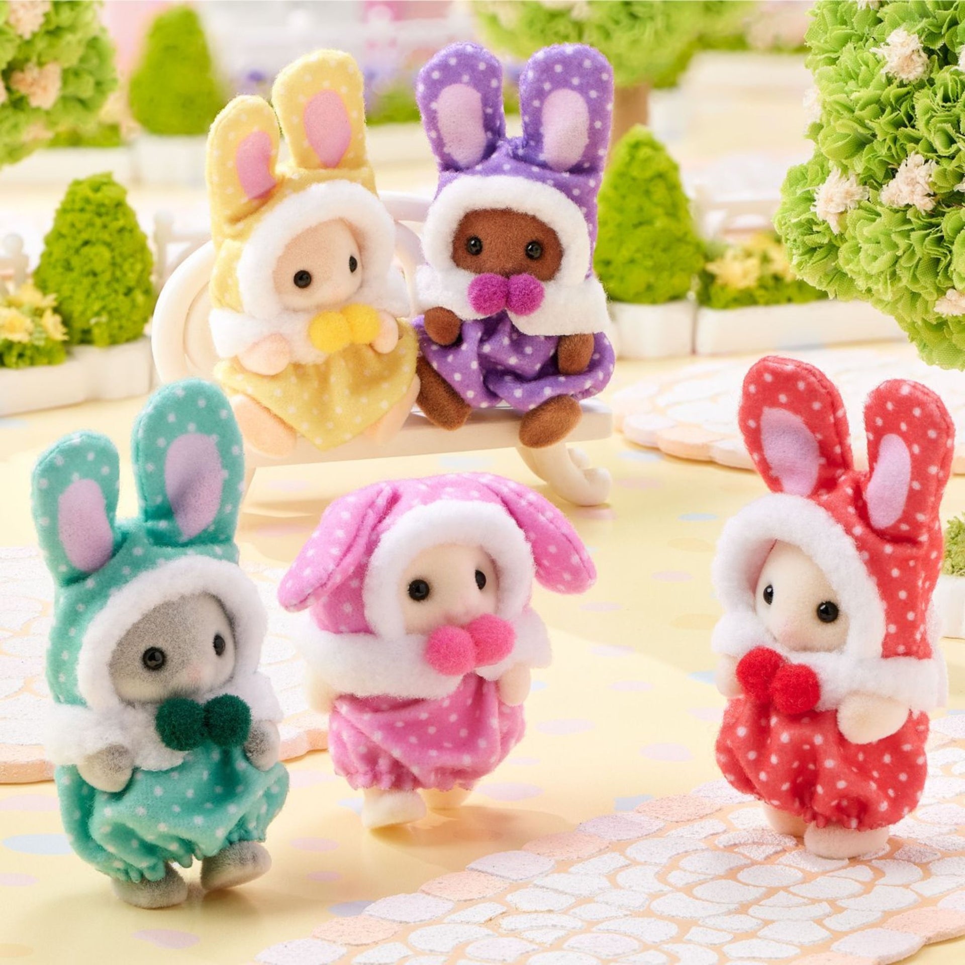 Sylvanian Families Colourful Bunnies Costume Babies Blind Bag