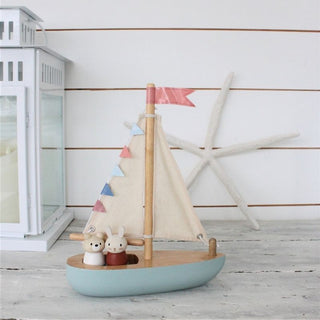 Tender Leaf Sailaway Boat