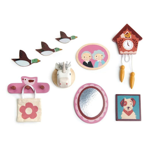 Tender Leaf Dolls House Wall Decor