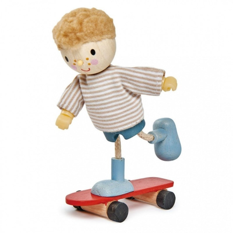 Edward His Skateboard