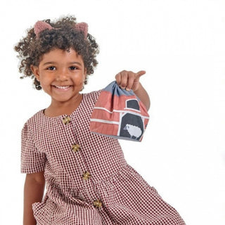 Tender Leaf Stacking Farmyard