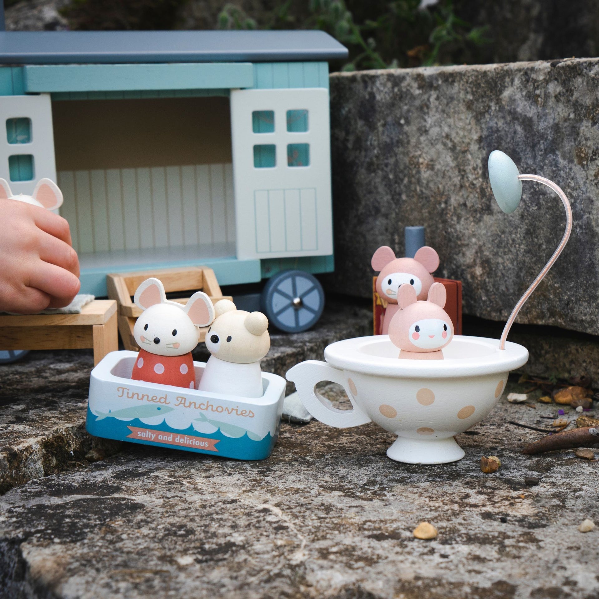 Tender Leaf Secret Meadow Shepherds Hut