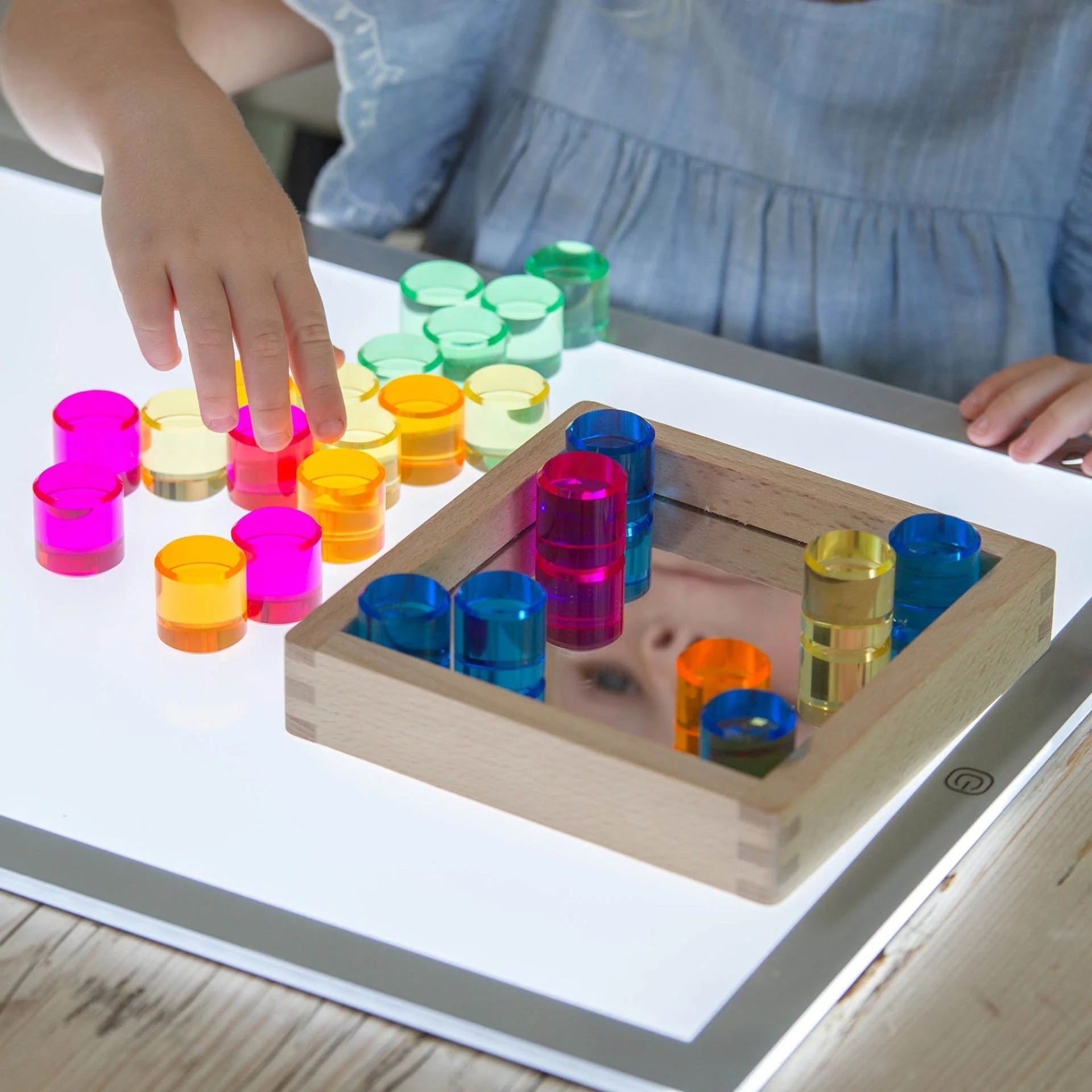 TickiT Gem Circle Mirror Tray