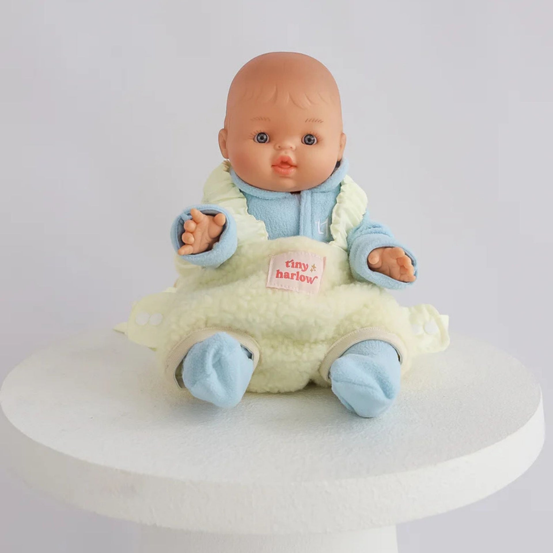 Tiny Harlow Baby Carrier - Sherpa