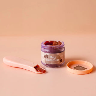Tiny Harlow Tiny Tummies Chocolate Pudding Food Jar & Spoon Set