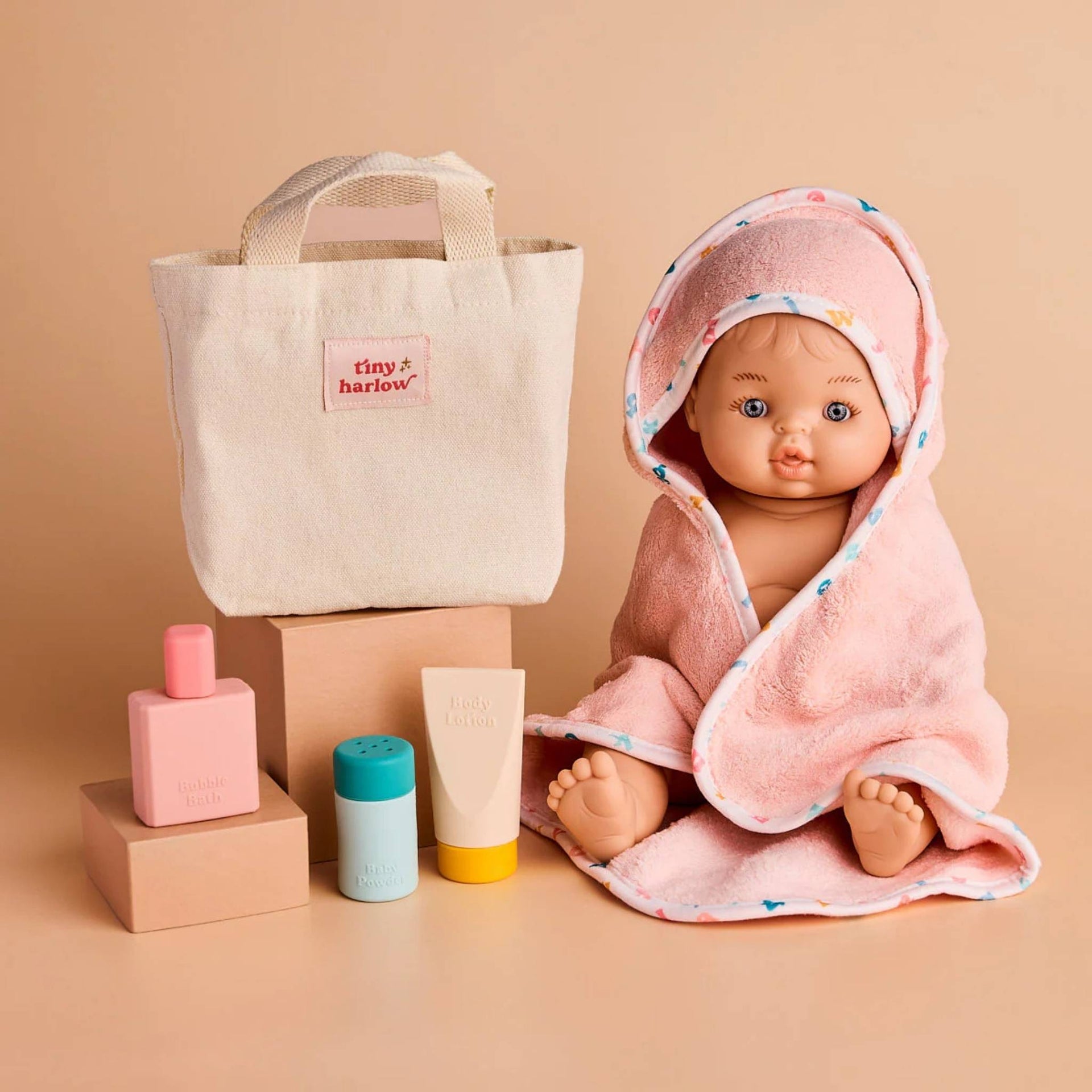 Tiny Harlow Tiny Bath Set