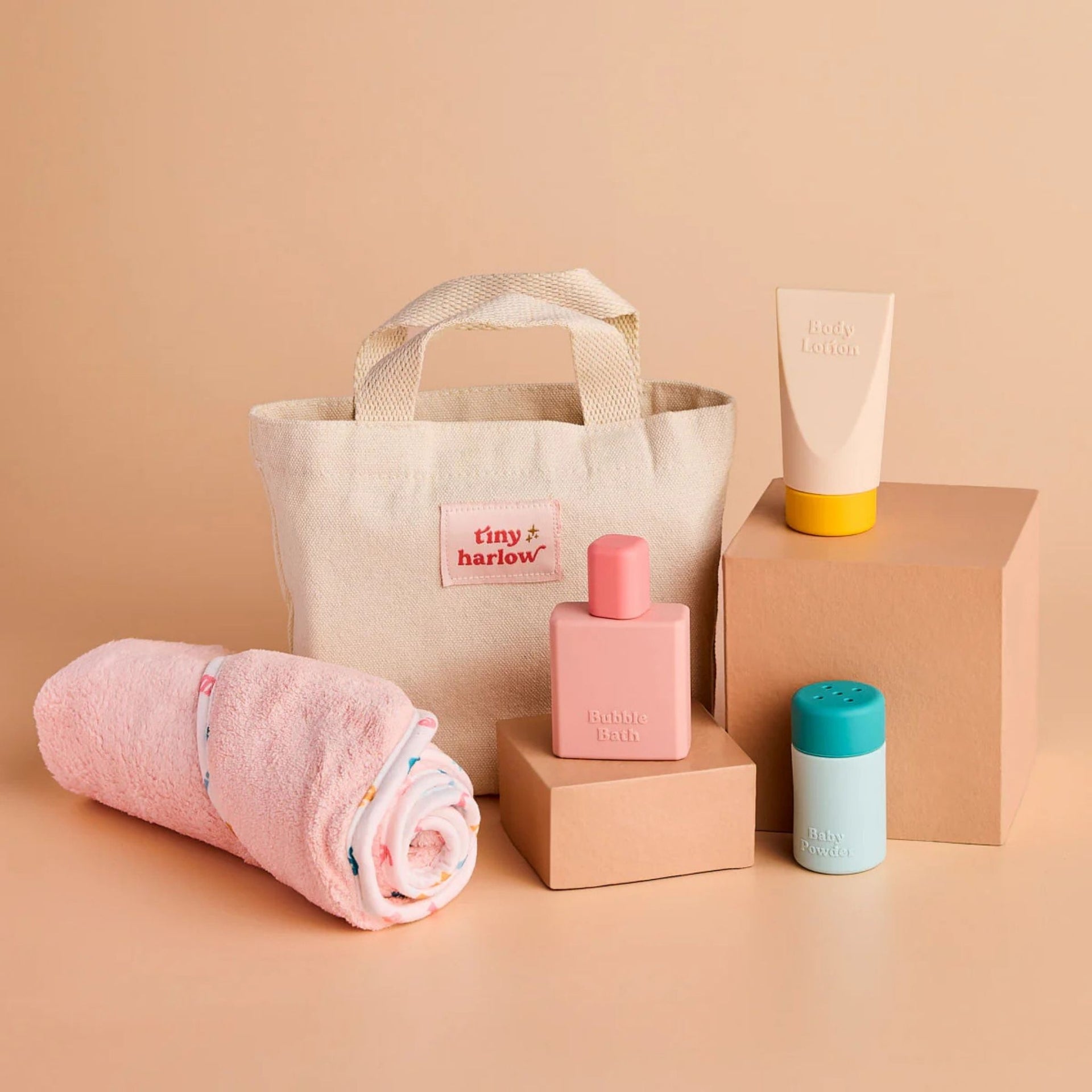Tiny Harlow Tiny Bath Set