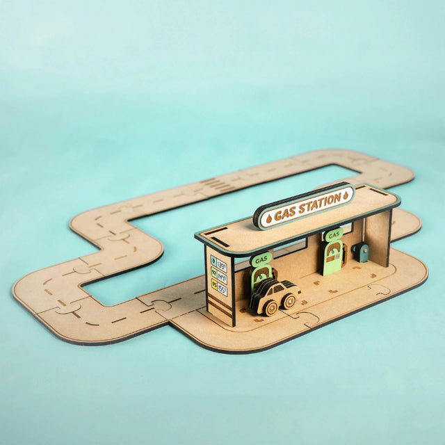 Crateit Town City Gas Station