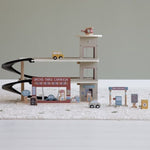Little Dutch Railway Extension - Garage