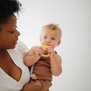 Mushie Teether - Lion Soft Yellow