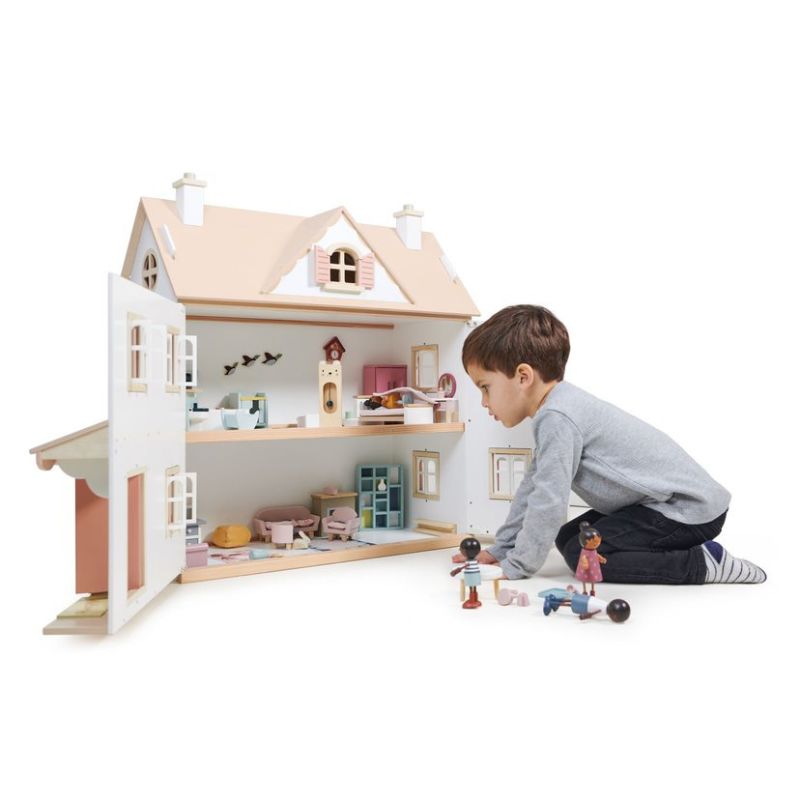 Dolls House | Wooden Dolls House | The Kid Collective