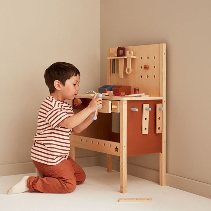 Kid's Concept - Tool Bench