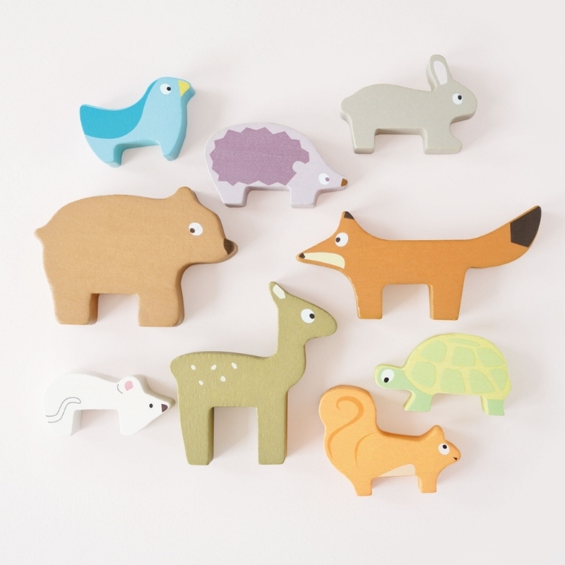 Le Toy Van Forest Stacking Animals & Bag