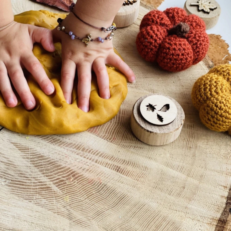 Curiosity Corner Sensory Dough - Mustard Yellow