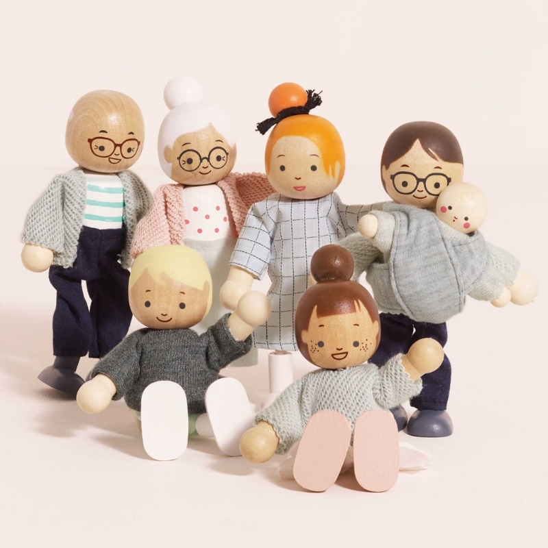 Le Toy Van Doll Family